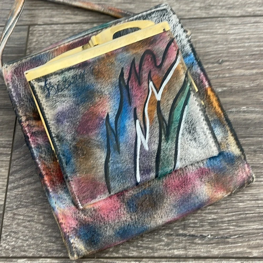 BOTARY hand painted genuine leather crossbody with outside “kiss” coin purse